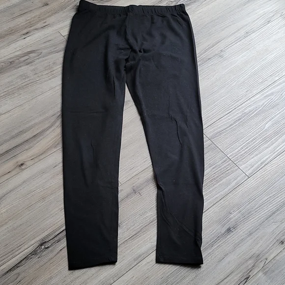 No Boundaries Black Leggings Size large - Picture 2 of 4